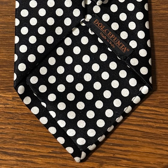 AUTHENTIC DOLCEPUNTA 100% SILK NECKTIE BLACK w/WHITE POLKA DOTS - Picture 3 of 5